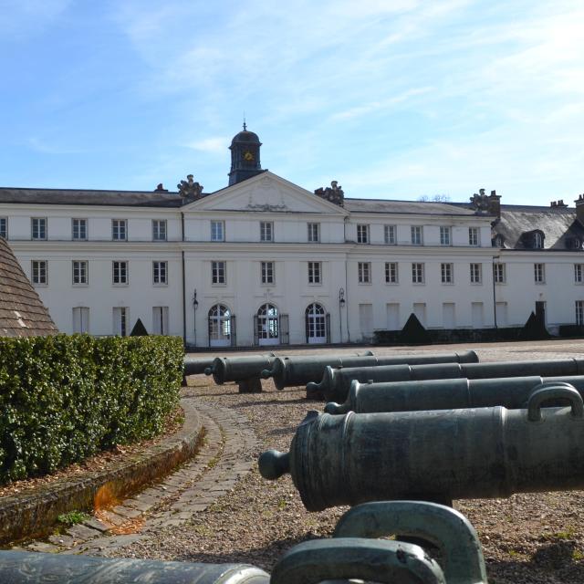 The main courtyard of the Château de la Verrerie