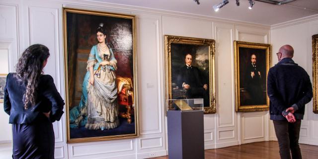 Salle des portraits au Musée de l'Homme et de l'Industrie, Le Creusot