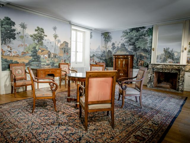 Le salon des Deux Amériques au château de la Verrerie, Le Creusot.