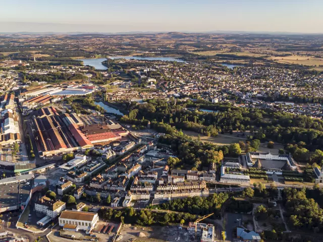 Vue générale du Creusot.