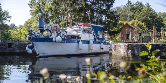 Boating on the Canal du Centre