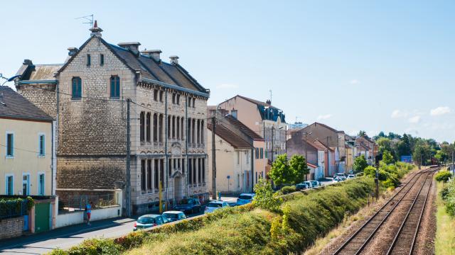 Rue Jean Jaurès, Montceau-les-Mines.