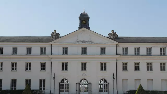 Chateau Verrerie Le Creusotcreusotmontceautourisme 15b