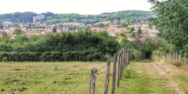 Le Creusot vu de Montvaltin.