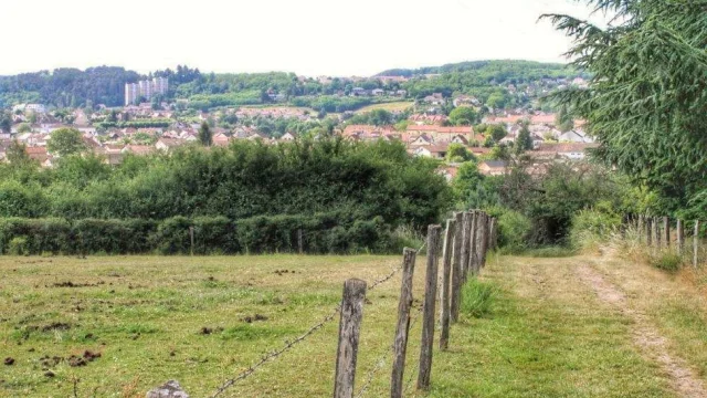 Le Creusot vu de Montvaltin.