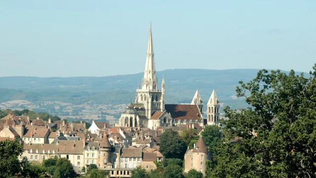 Vue sur le quartier historique d'Autun.