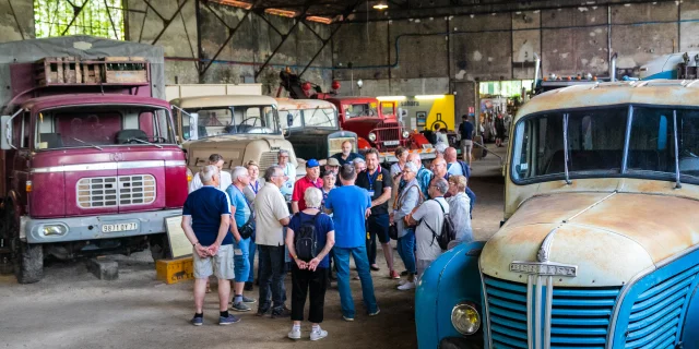 Visite en groupe à l'Usine Aillot, Montceau-les-Mines.