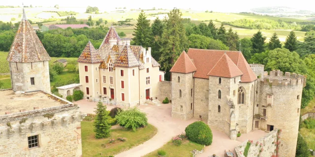 Le château de Couches.