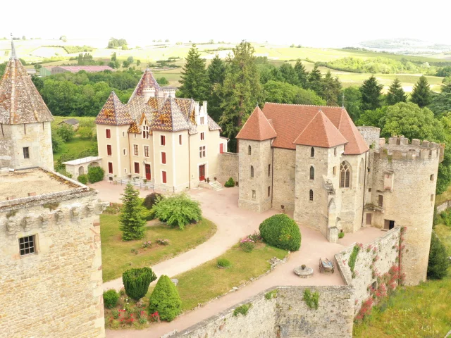 Le château de Couches.